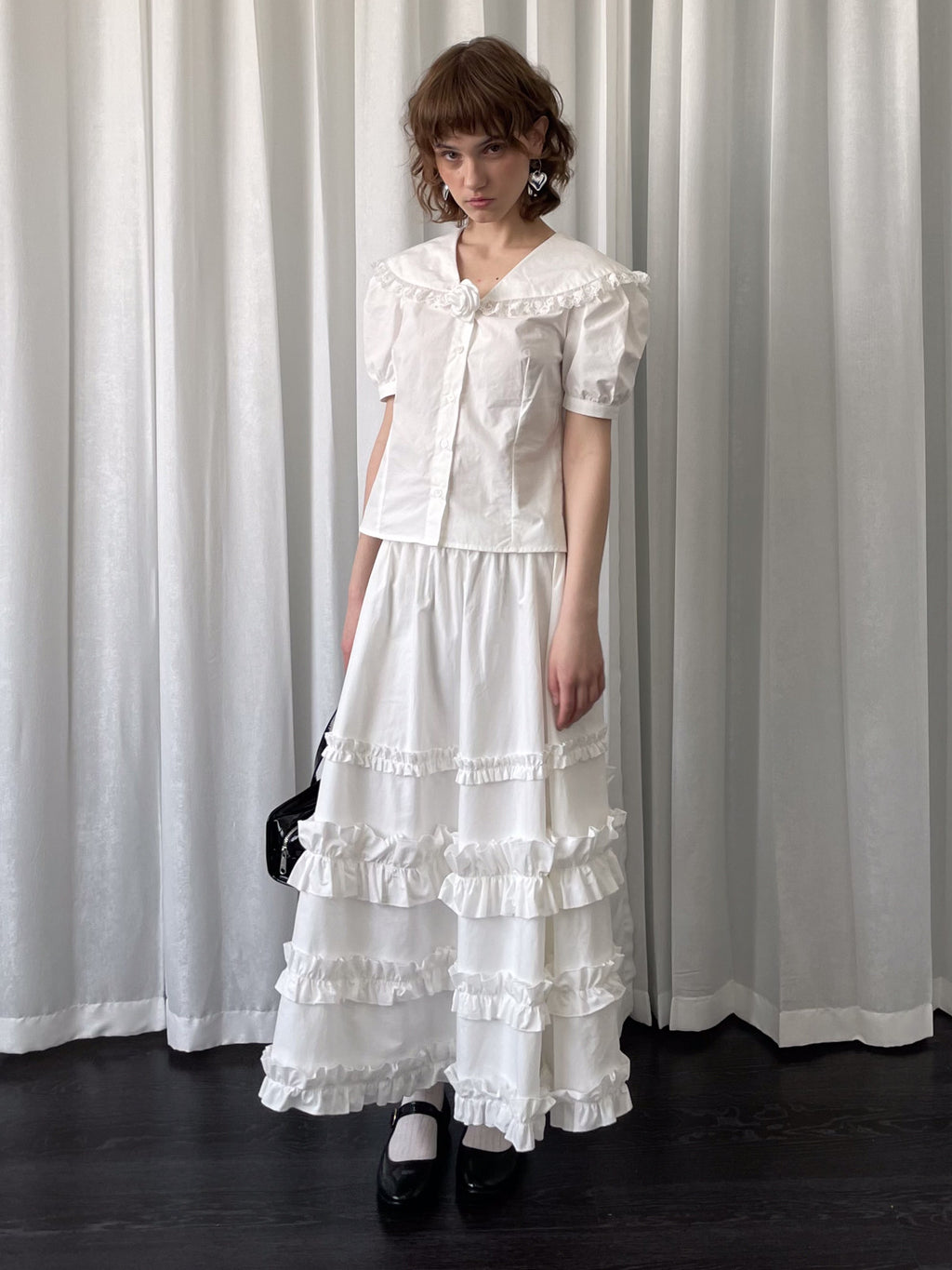 Camellia short-sleeved shirt