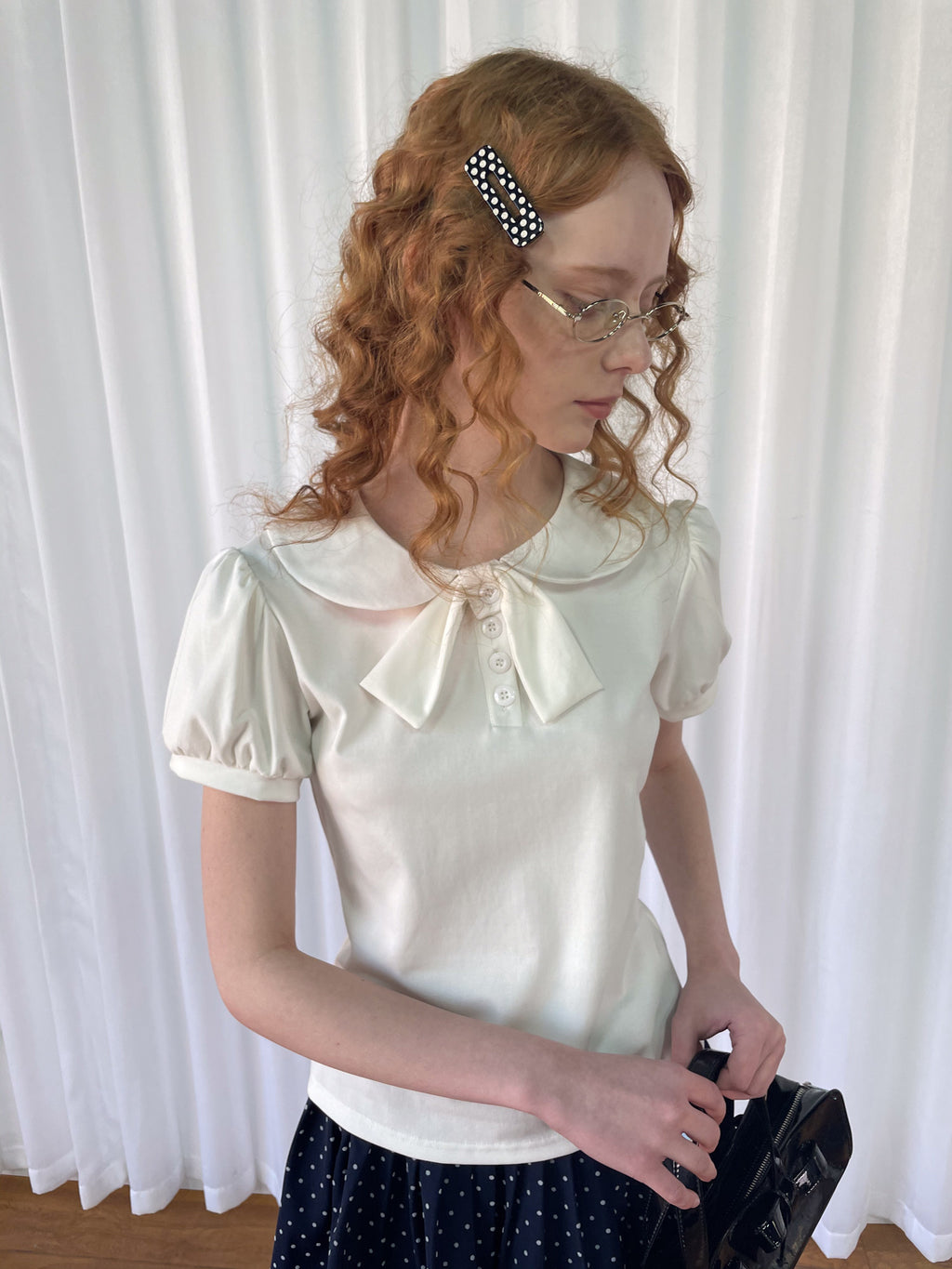 Bow tie knitted shirt