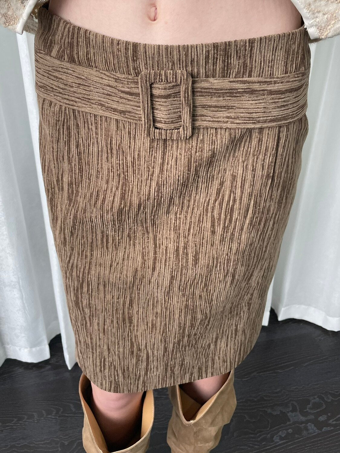 A-line skirt with a belt