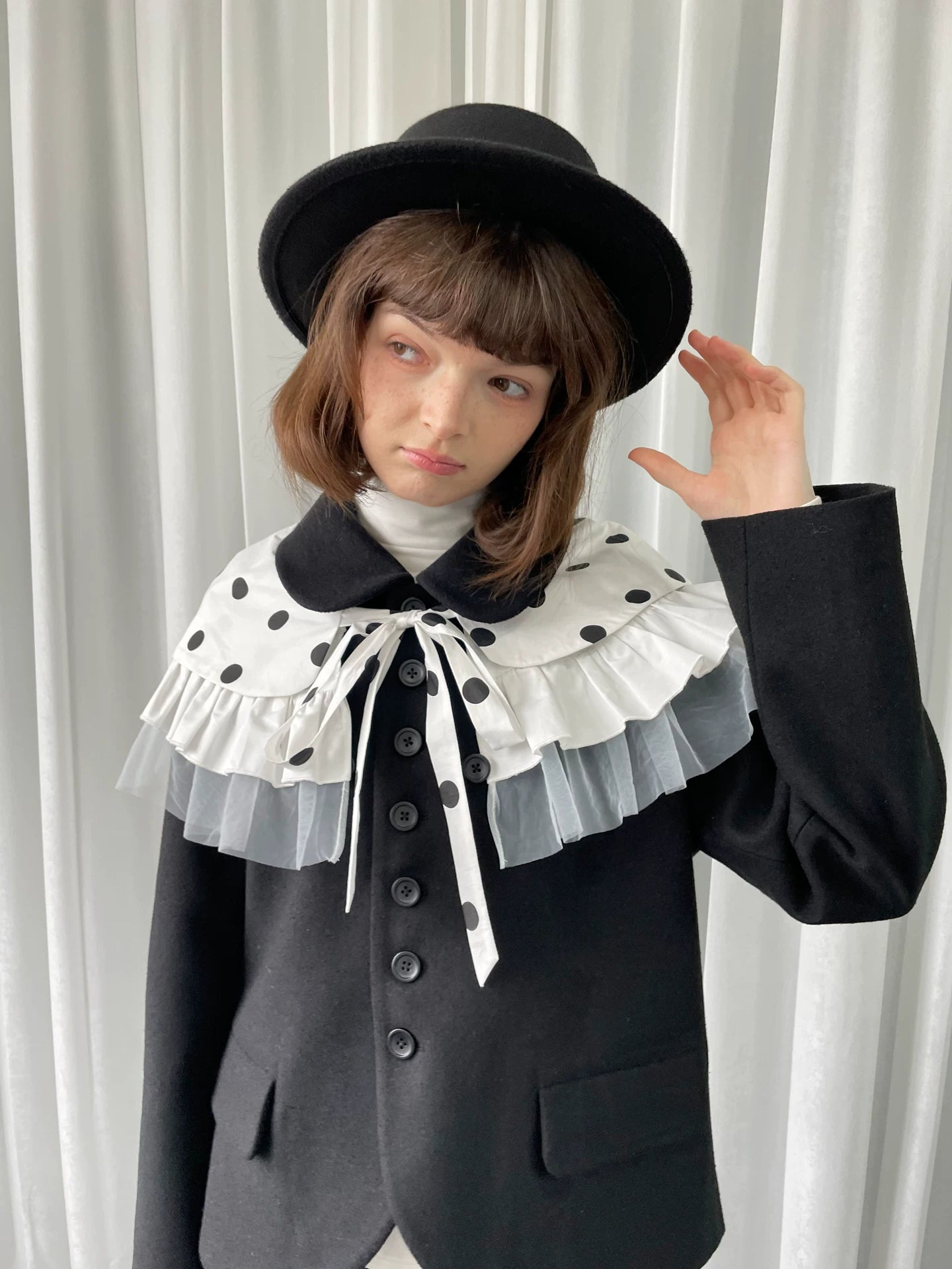 Three-layer lace polka dot collar