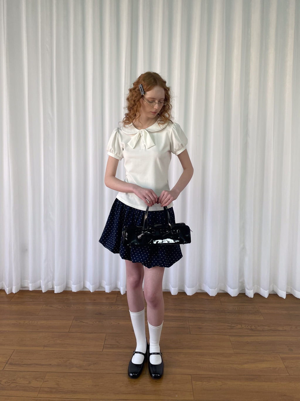 Bow tie knitted shirt