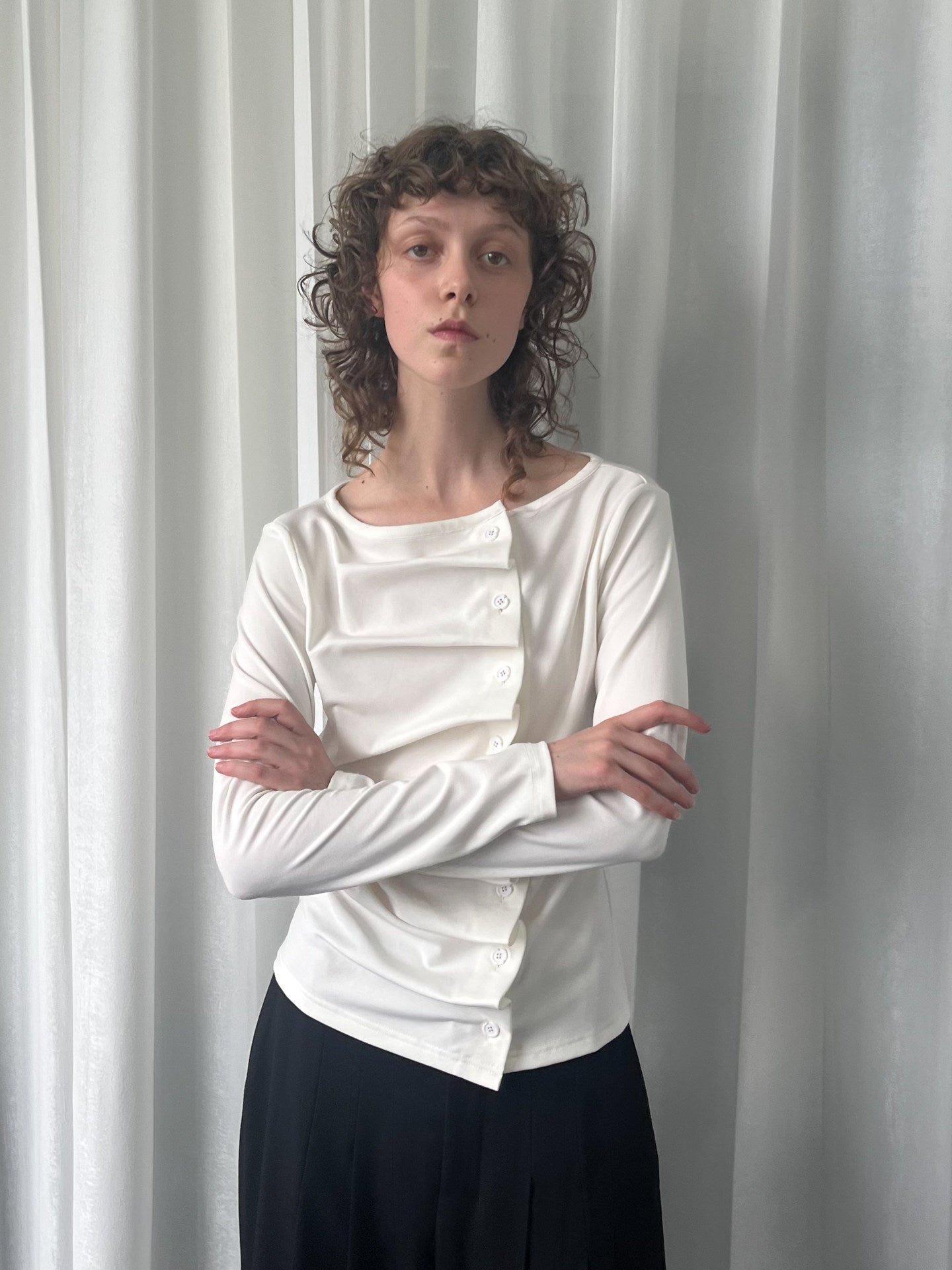 Cotton pleated long-sleeved shirt