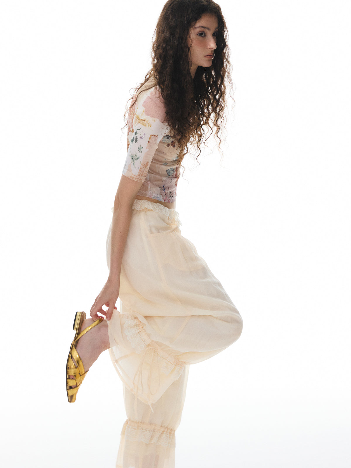 Lantern Lace Pants