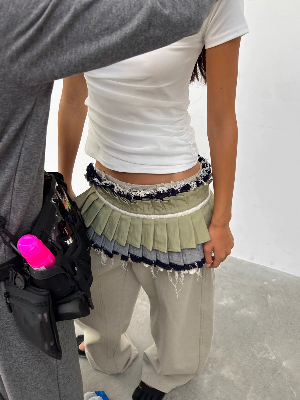 OINIMI Raw Denim Organ Skirt Piece Pleated Lace Waist Closure Fart Curtain Styling Sharps Front and Back 2 Uses