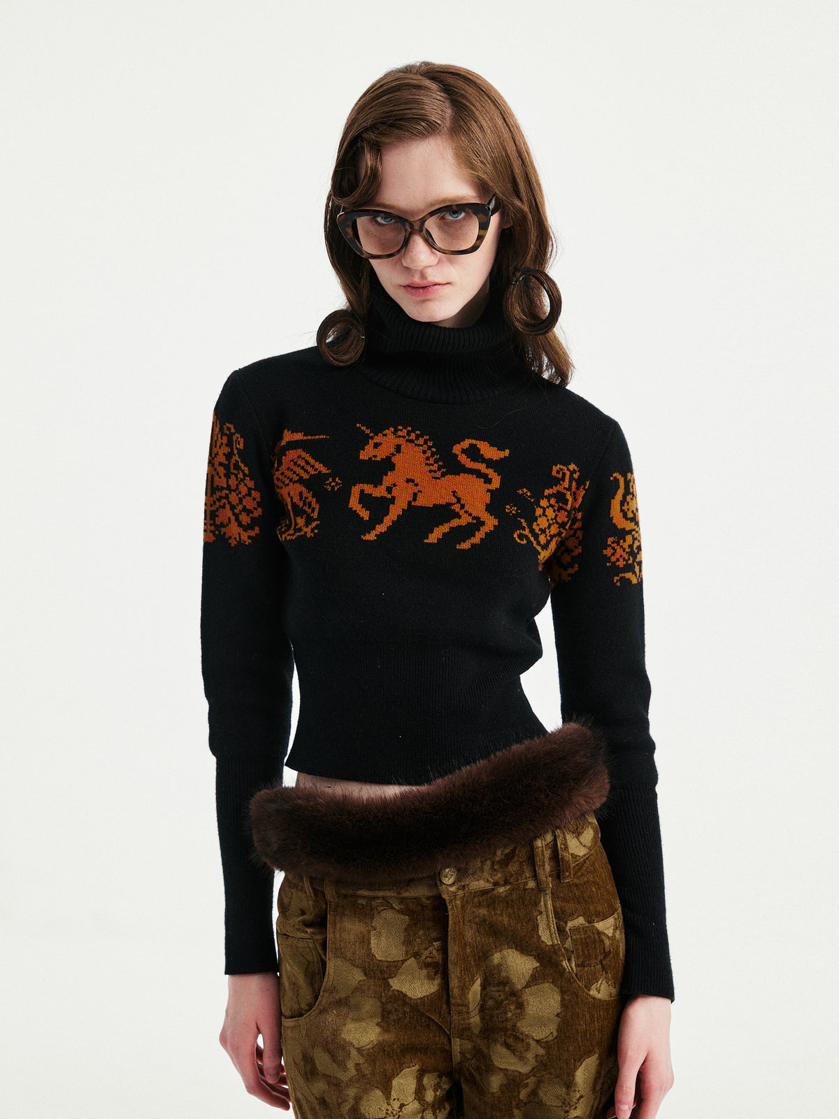Pony pattern jacquard pullover