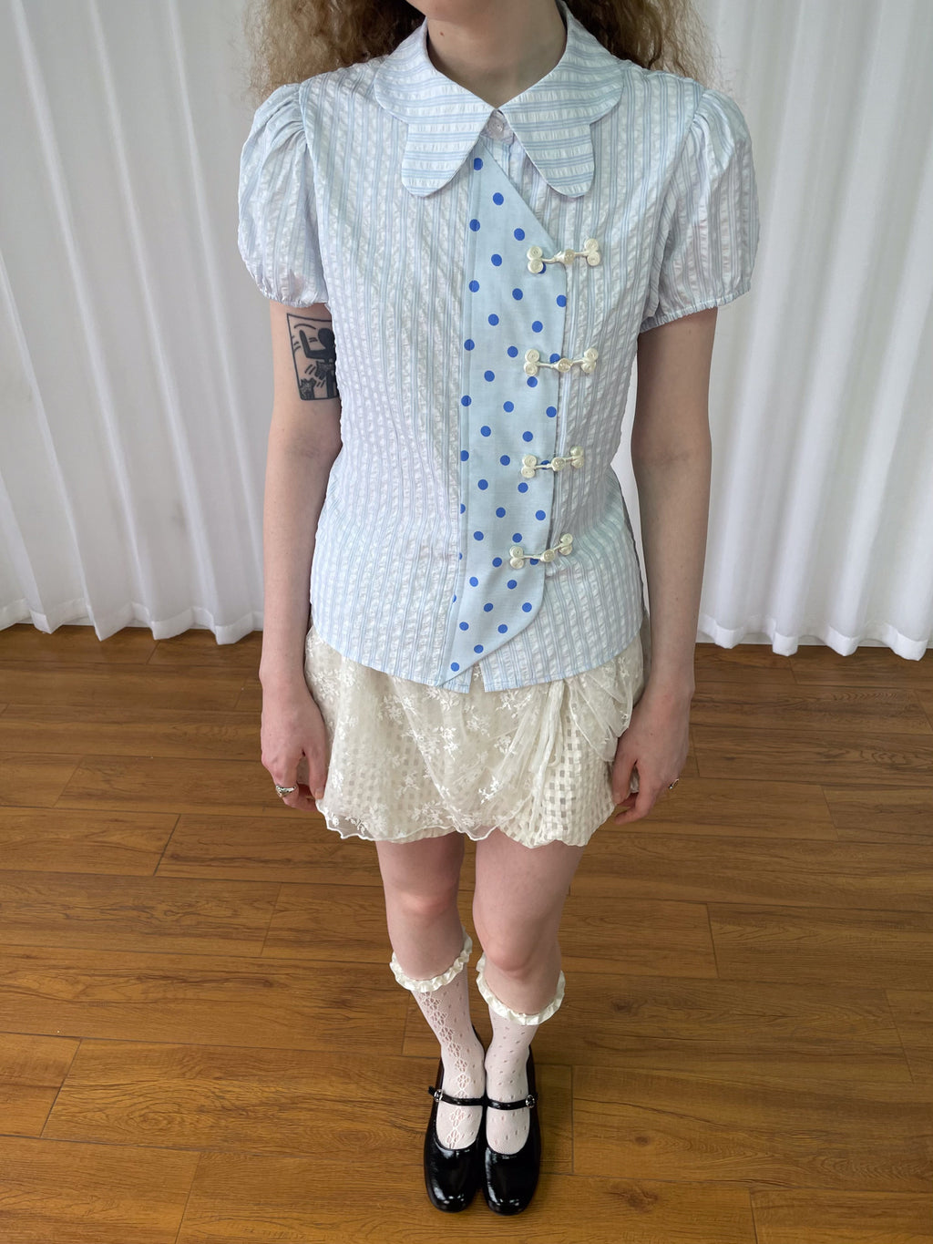 Polka dot puff sleeve shirt