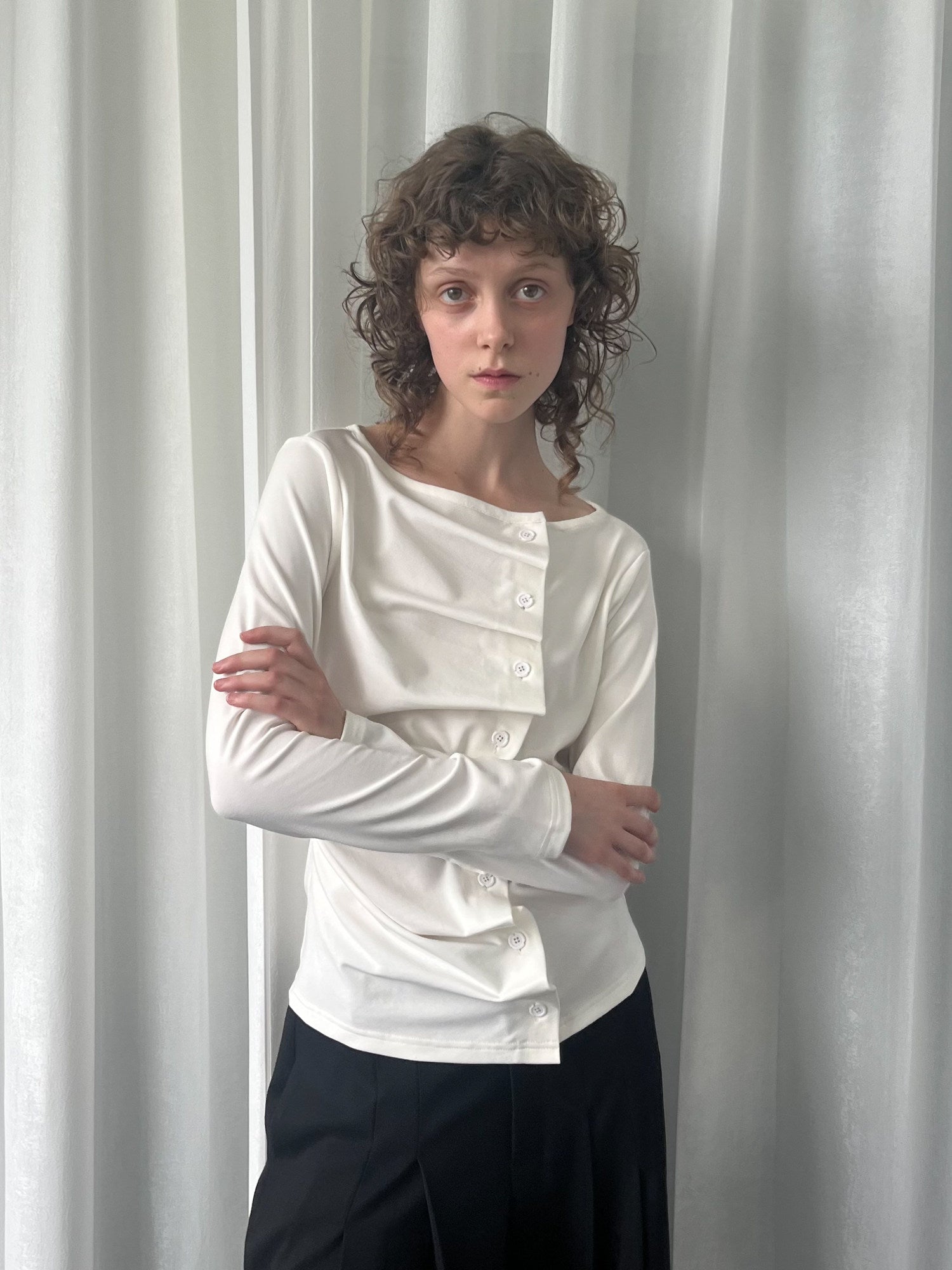 Cotton pleated long-sleeved shirt