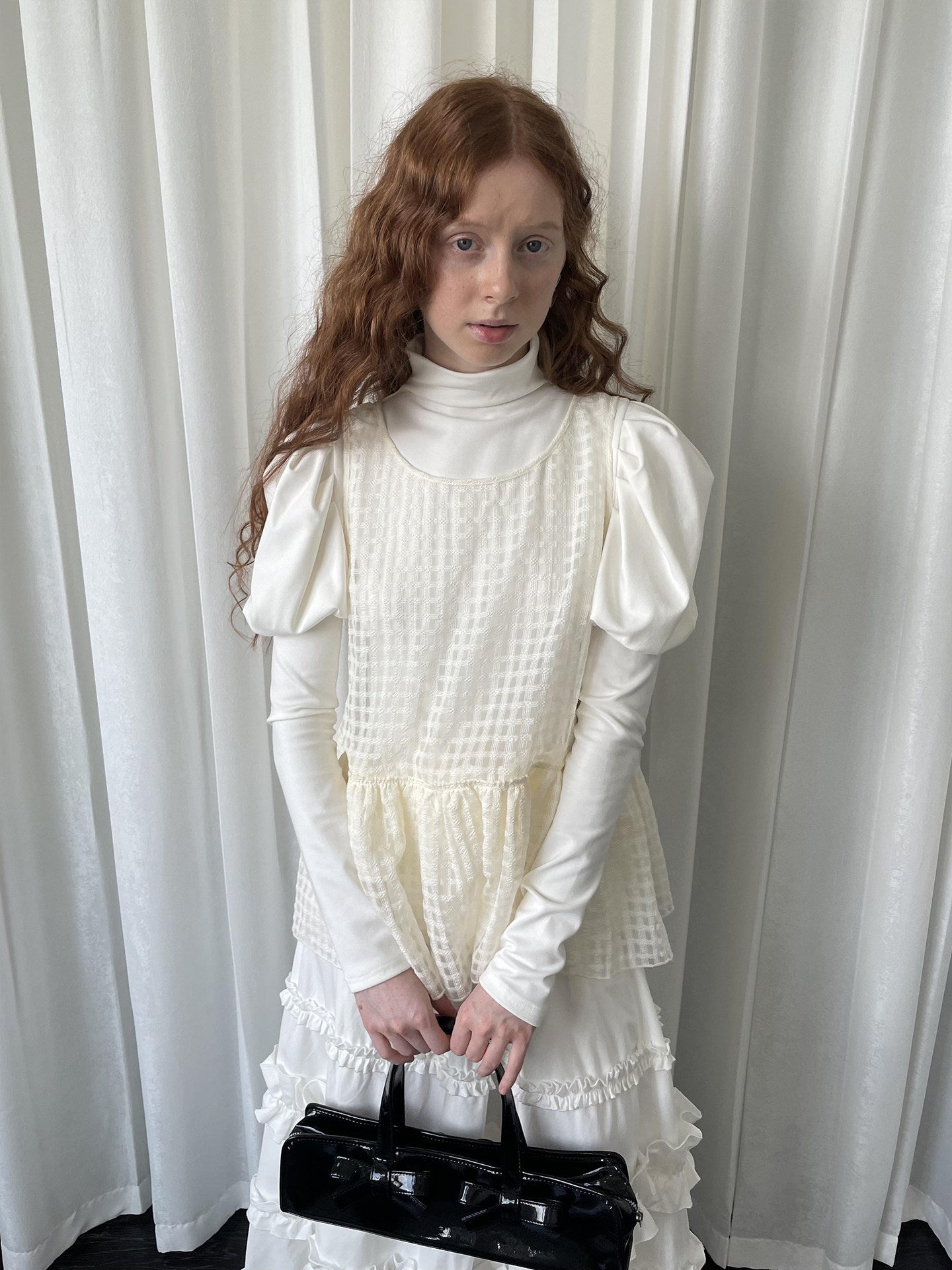 Puff sleeve knitted shirt