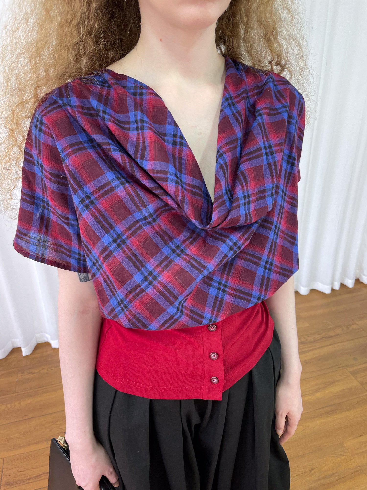 Collar short-sleeved check shirt