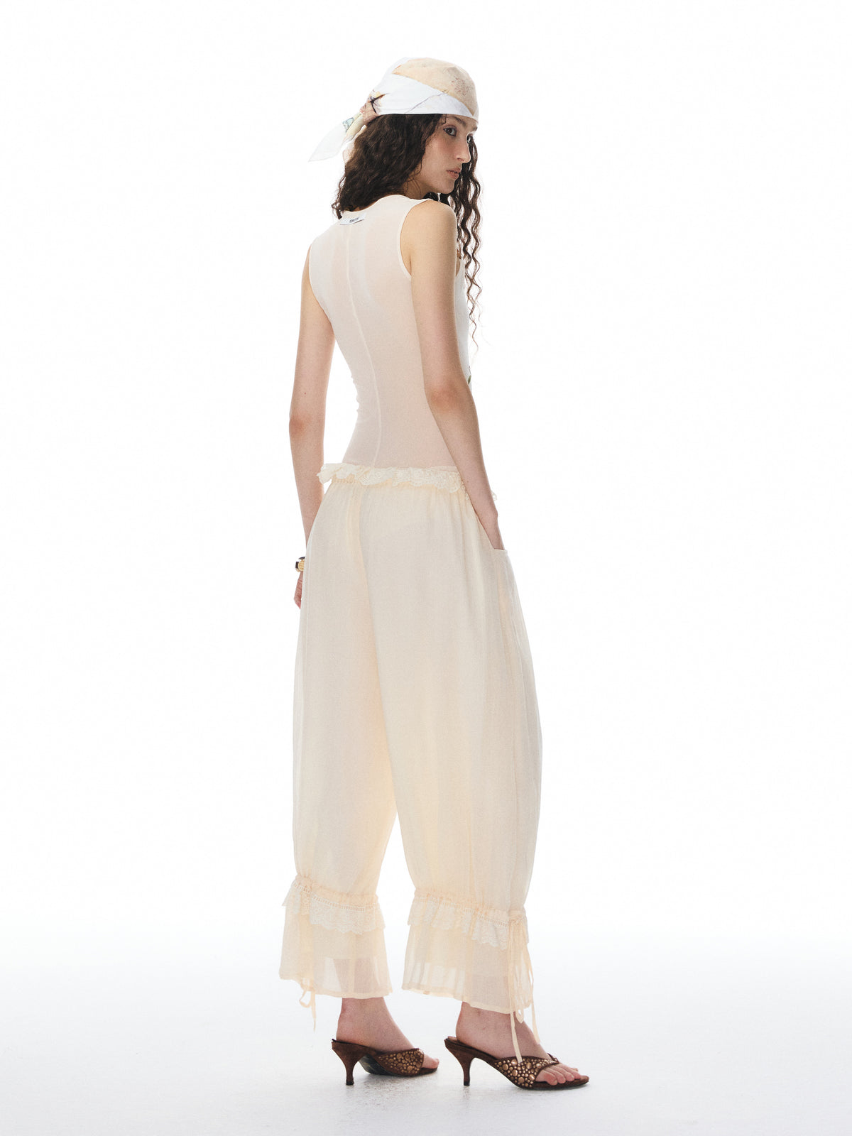 Lantern Lace Pants