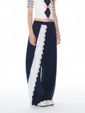 Lace curved pants