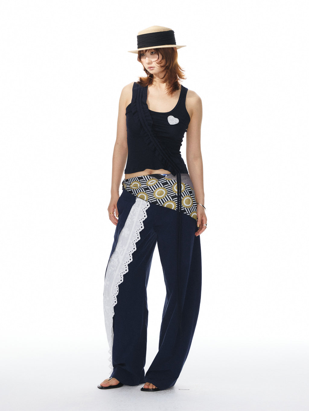 Lace curved pants