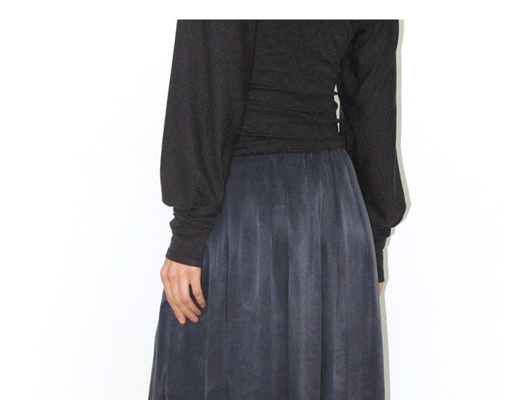 Multi-button high slit drape skirt