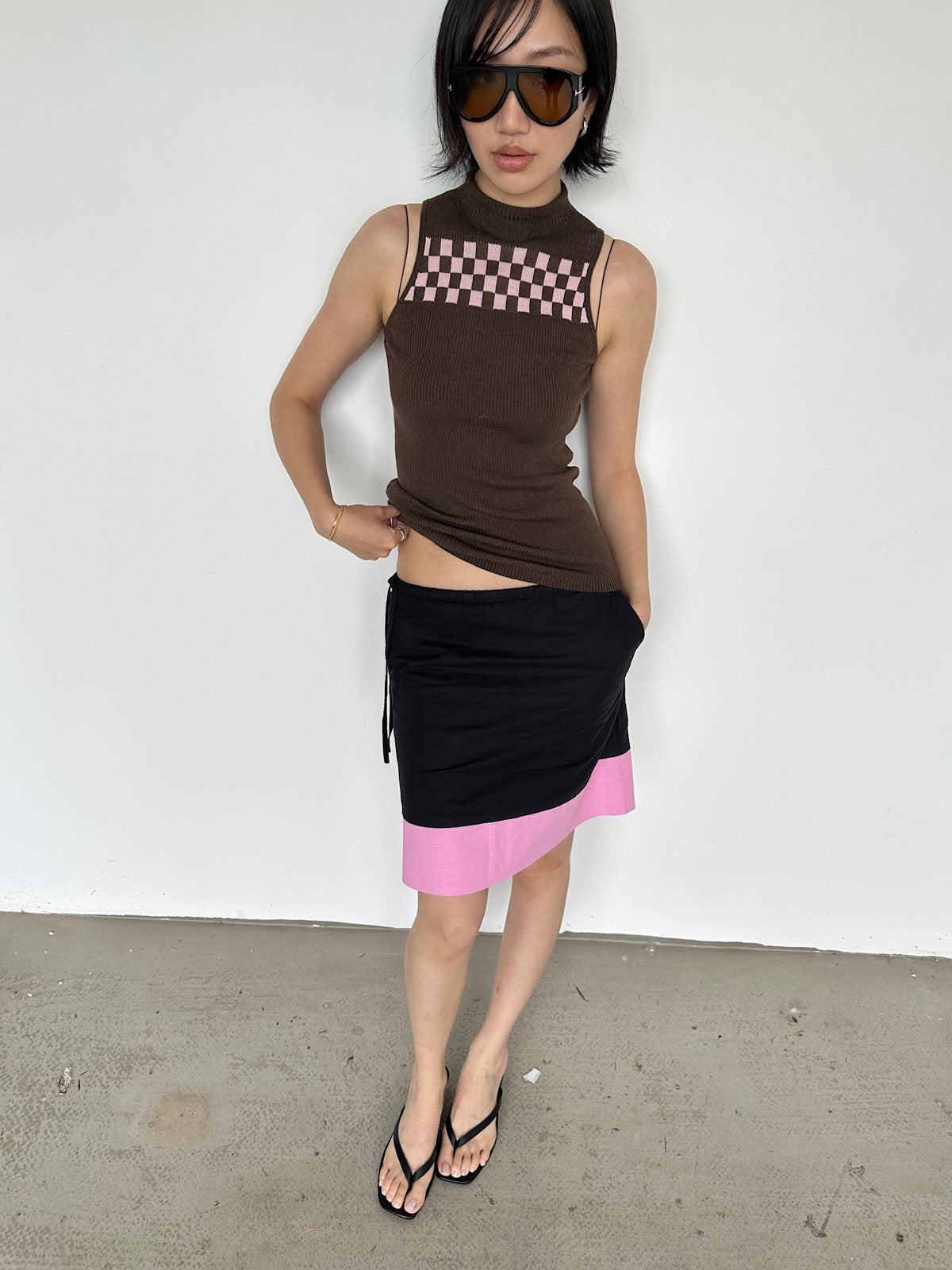 Cut-off knit tank top