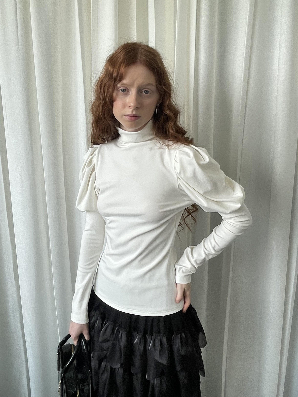 Puff sleeve knitted shirt