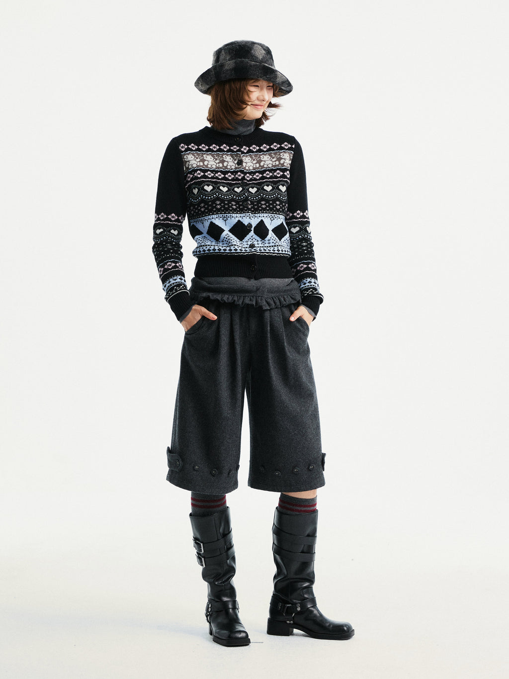 Woolen straight pants