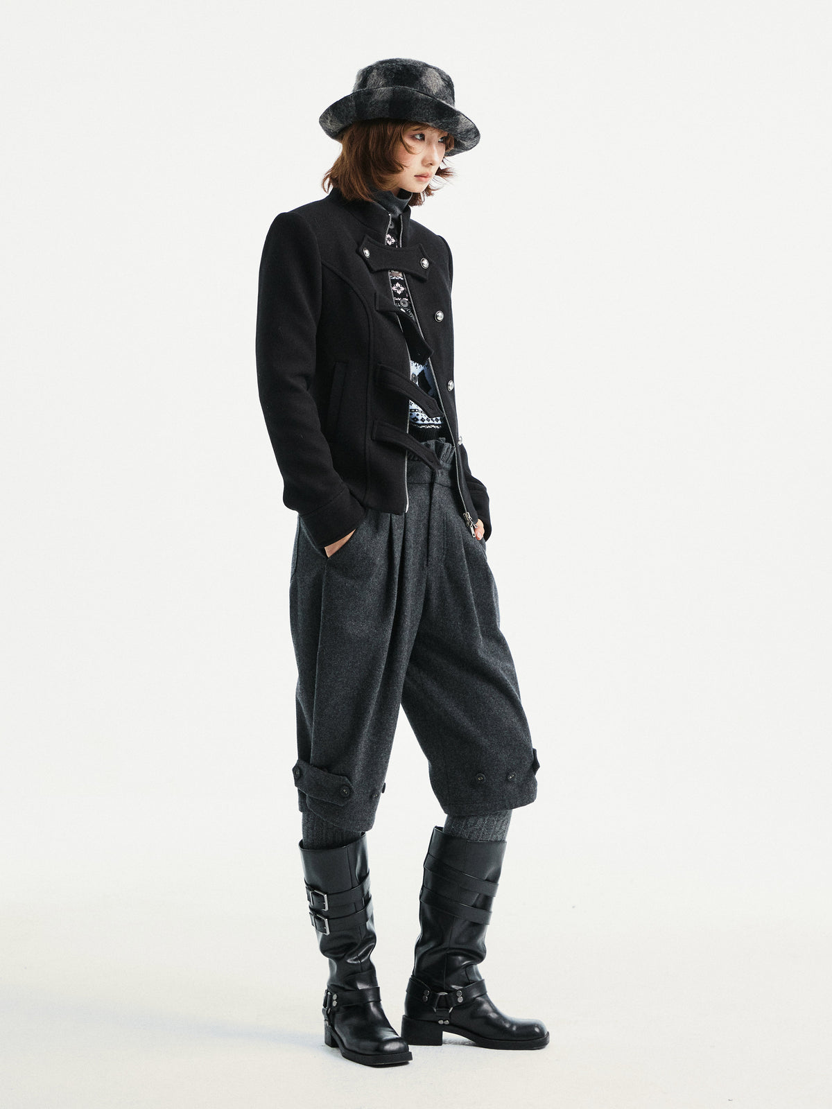 Woolen straight pants