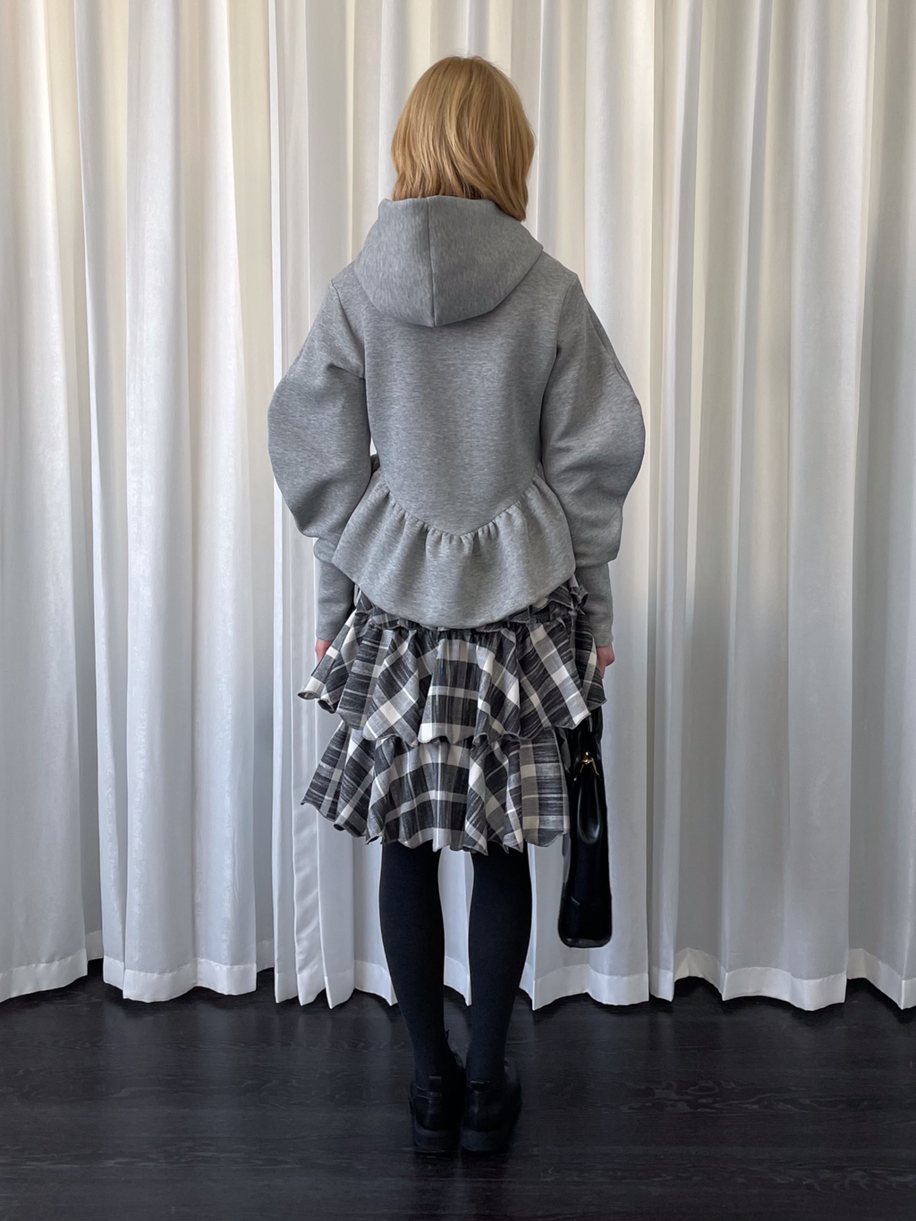 Bow gray sweatshirt