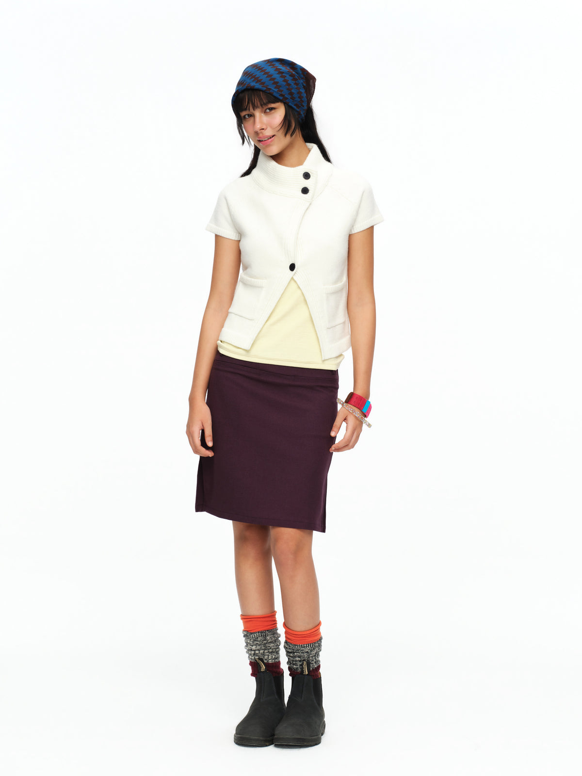 Short sleeve knit vest