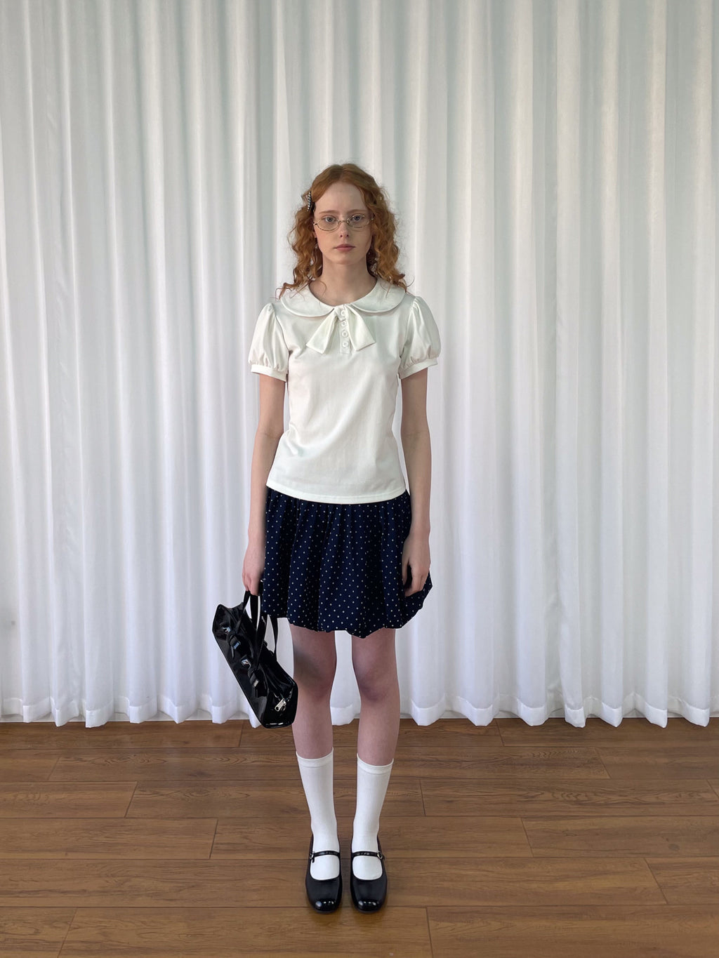 Bow tie knitted shirt