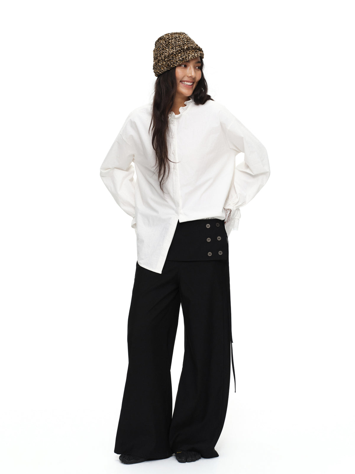 button straight trousers with skirt