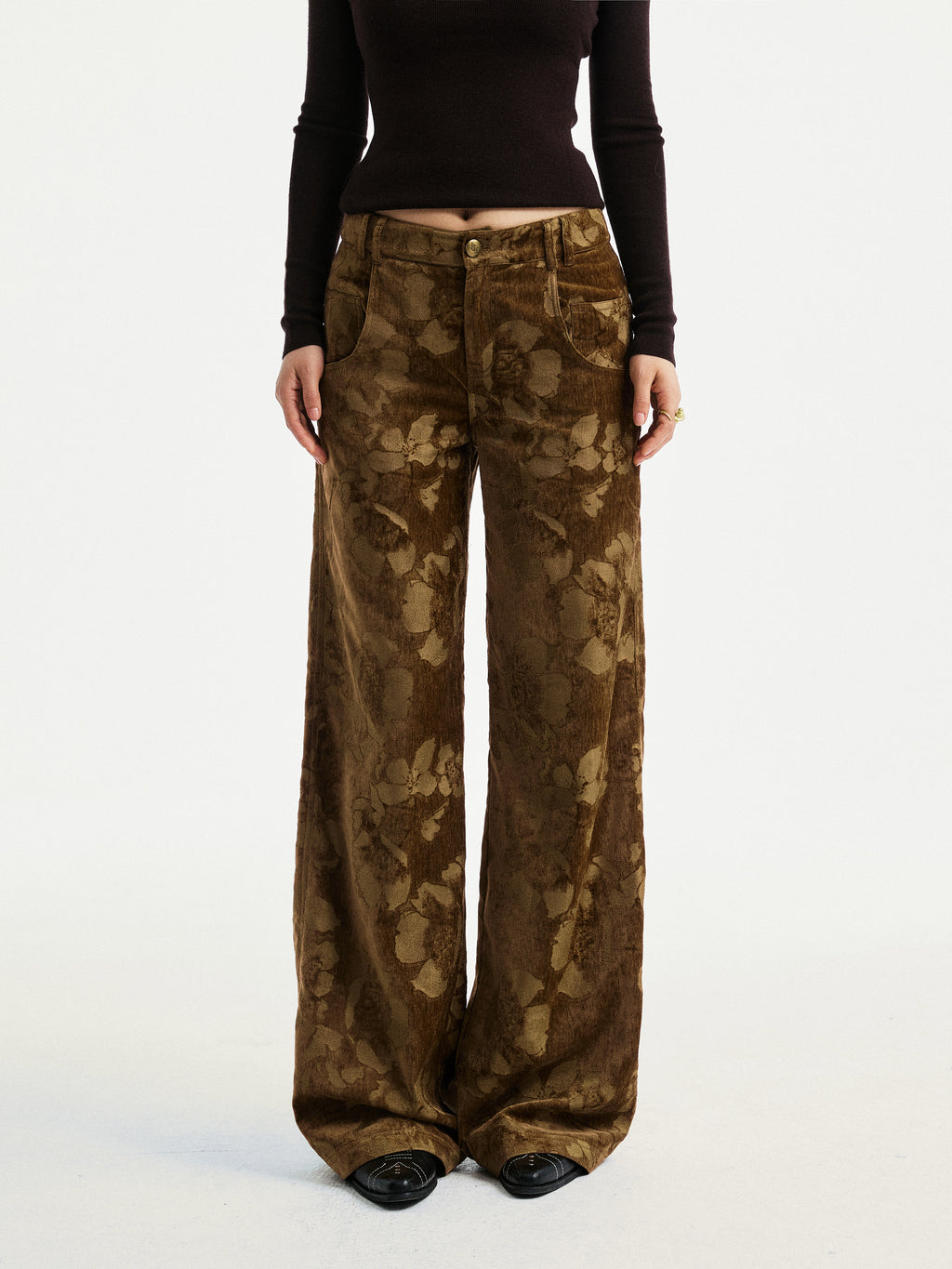Floral jacquard pants