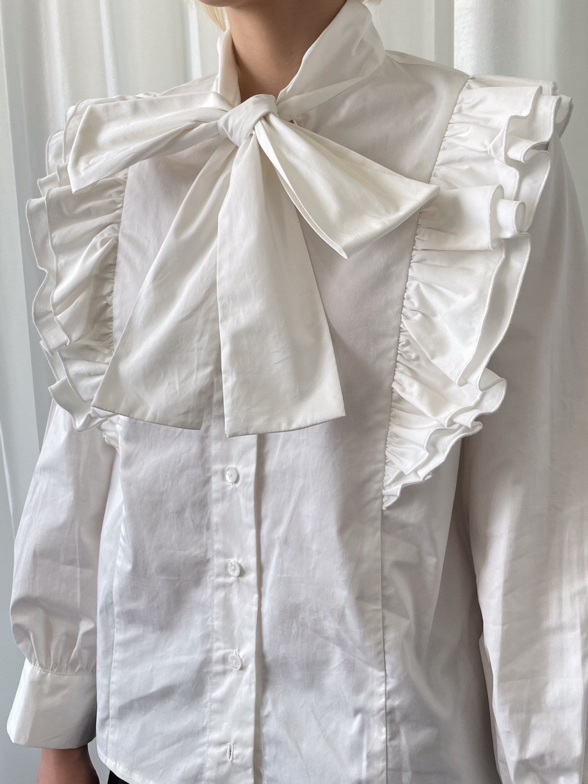 Bow Collar Lace-up Shirt