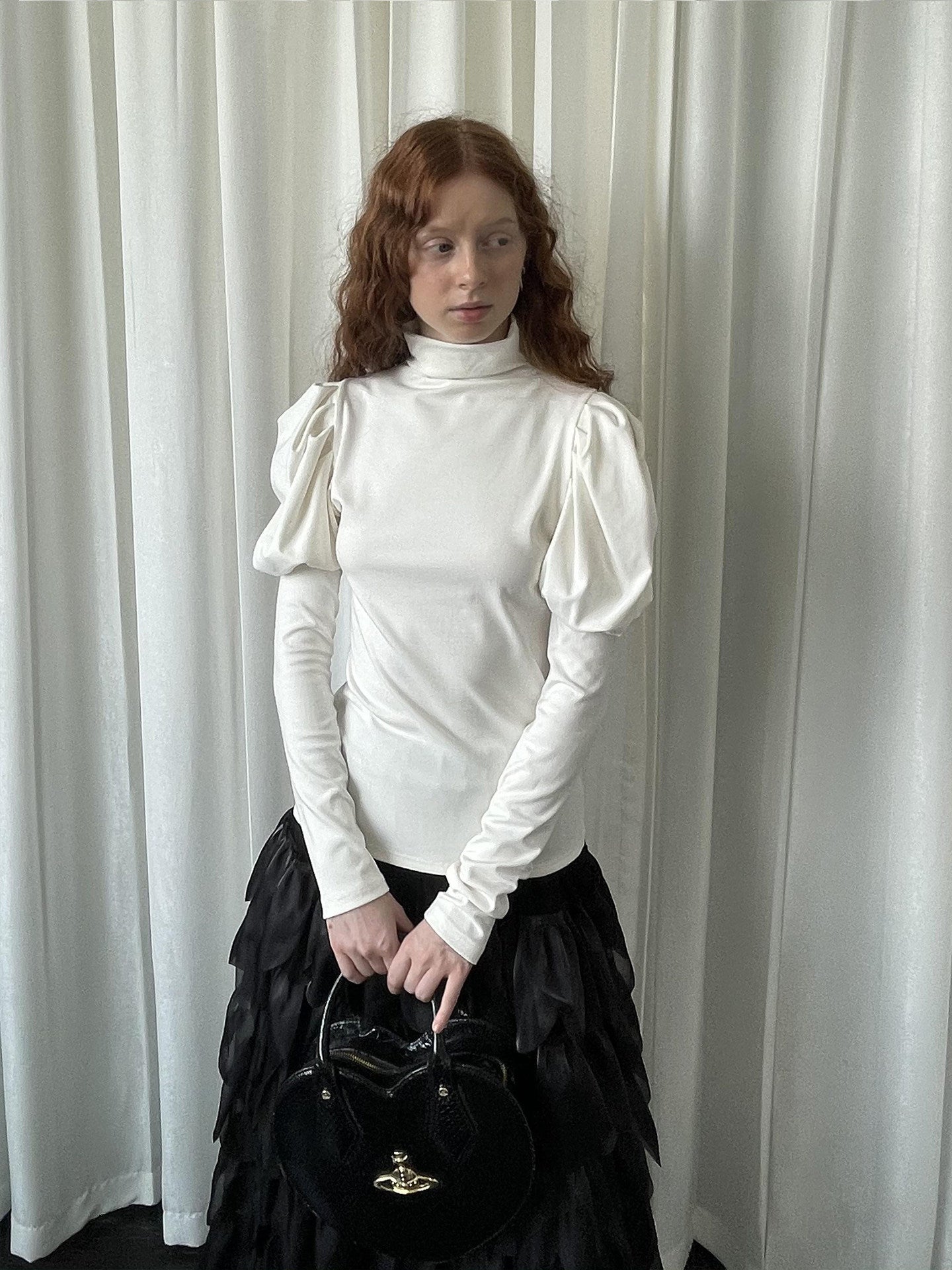 Puff sleeve knitted shirt