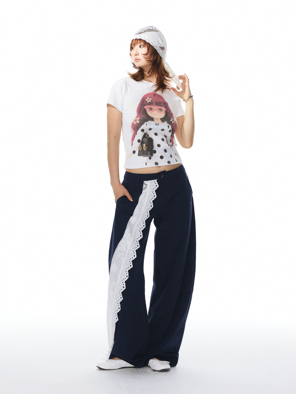 Lace curved pants