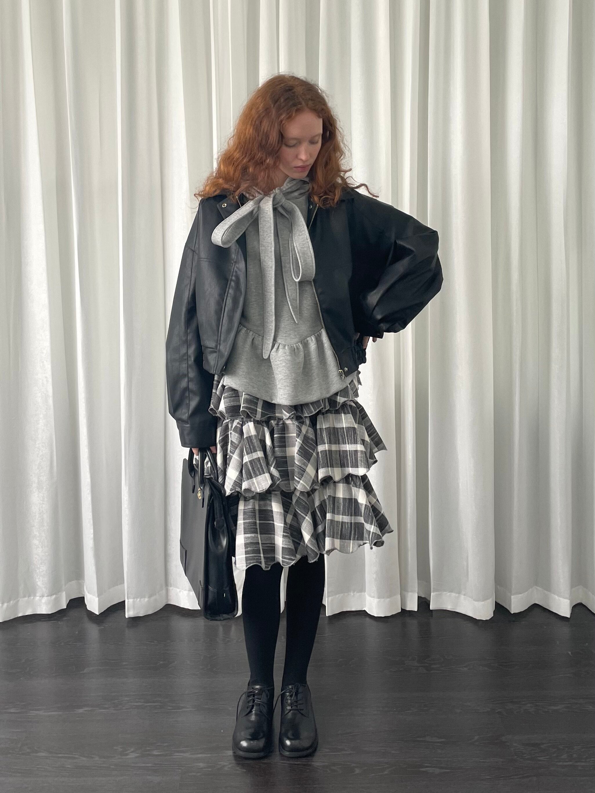 Bow gray sweatshirt